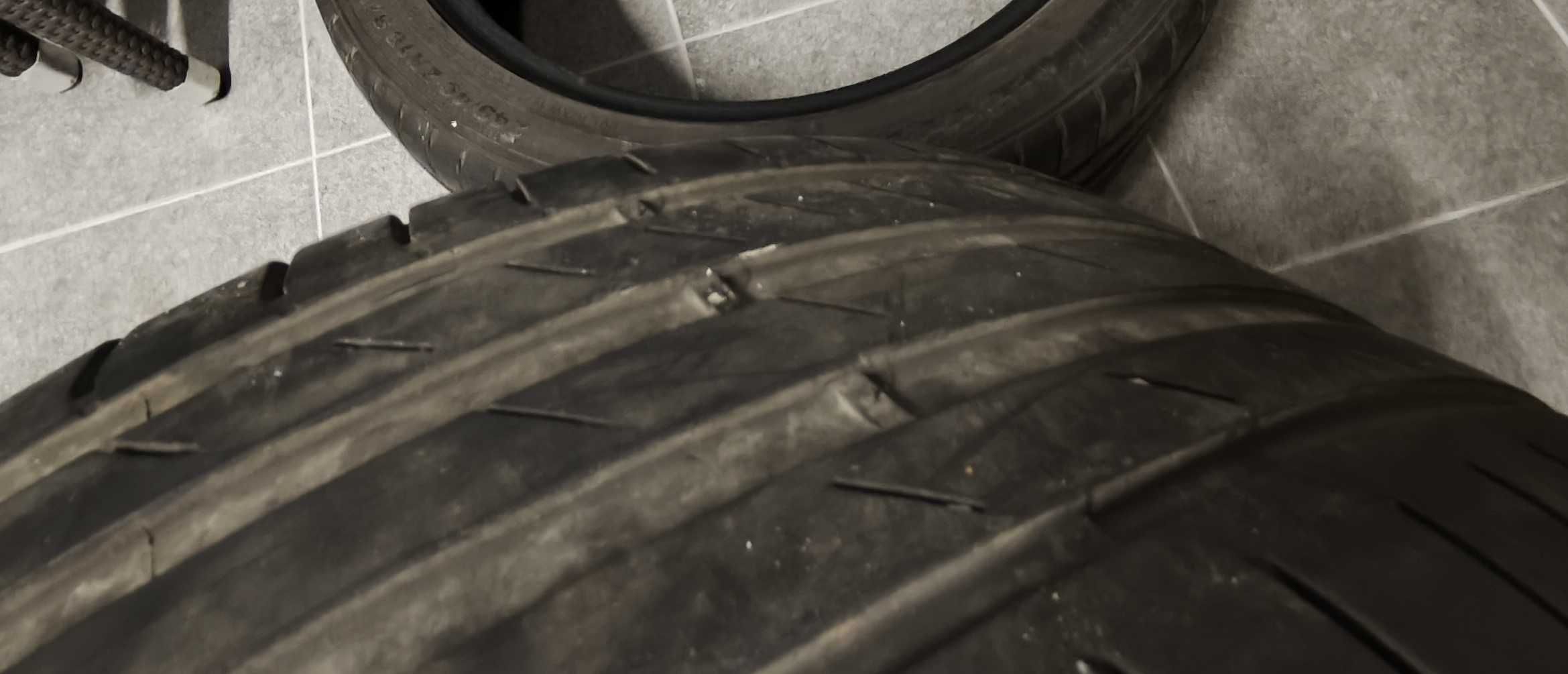 2 Pneus 245 40 R18 Kumho ECSTA PS71