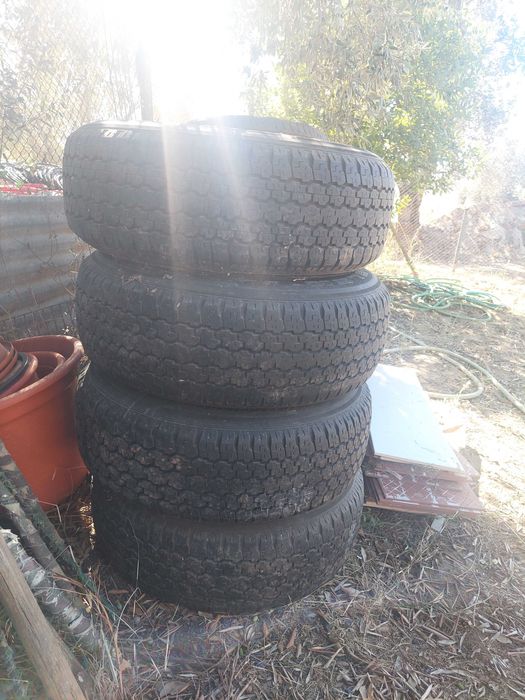 pneu mercedes 255 65R16 109t (valoe unitário)