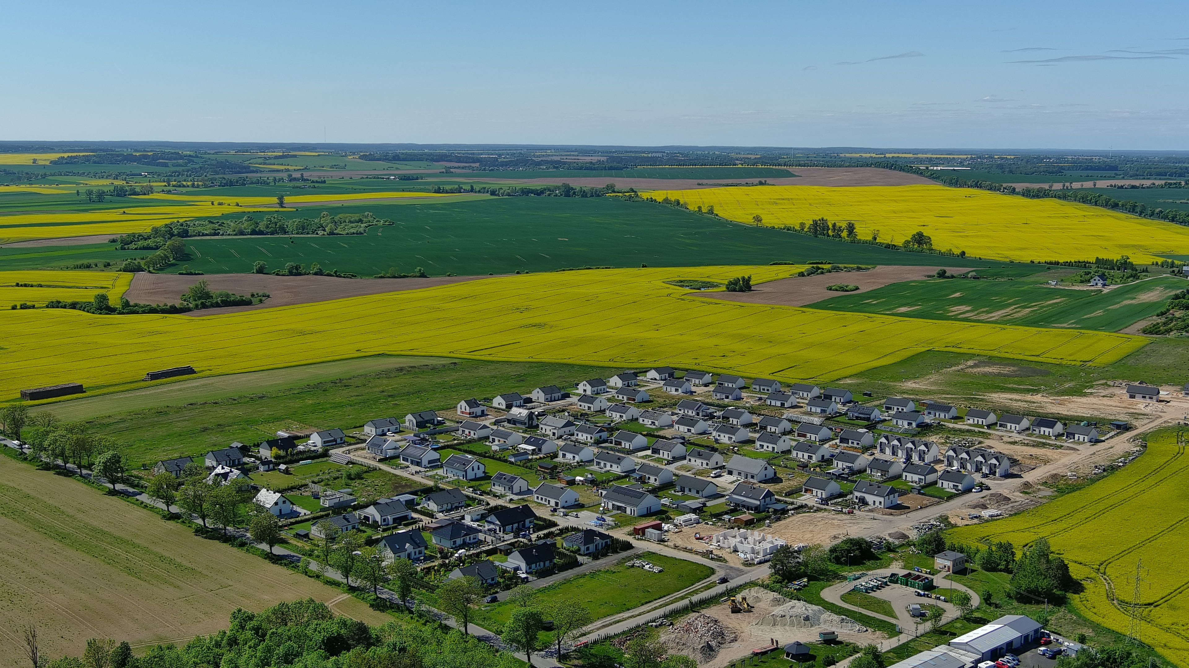 Dom 71 m2 z działka 400 m2 - 446 tyś!