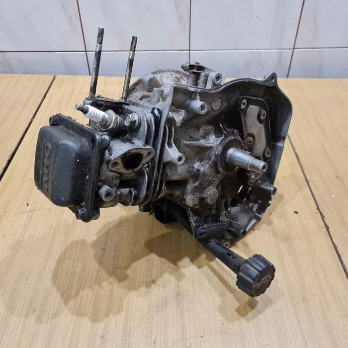 Yamaha Ylm 342 Silnik Cylinder Tłok Wał Głowica Sprawny