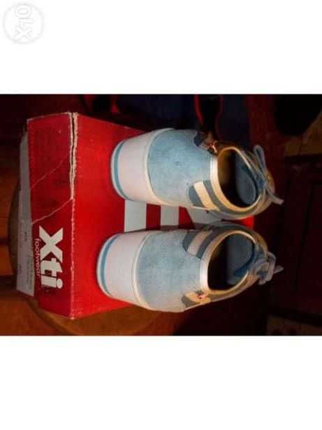 Sapatos XTi,novos