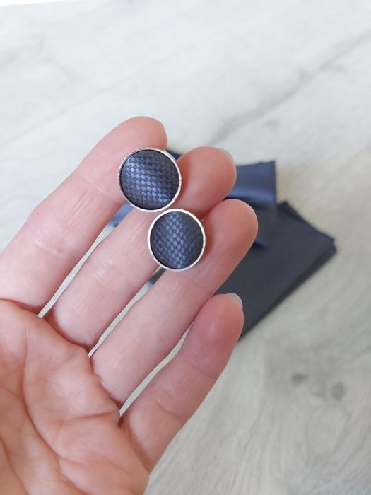 Zestaw muszka, poszetka i spinki