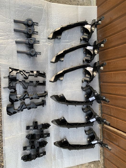 Бампер в зборі audi q5 80A решетка