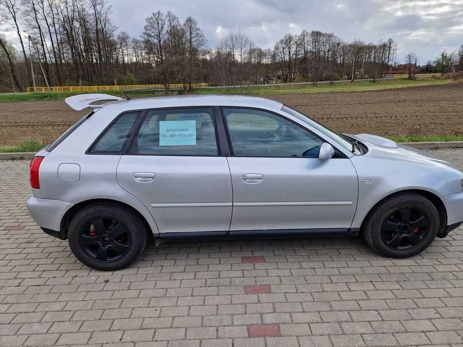 Audi A3 8L 1.6 benzyna