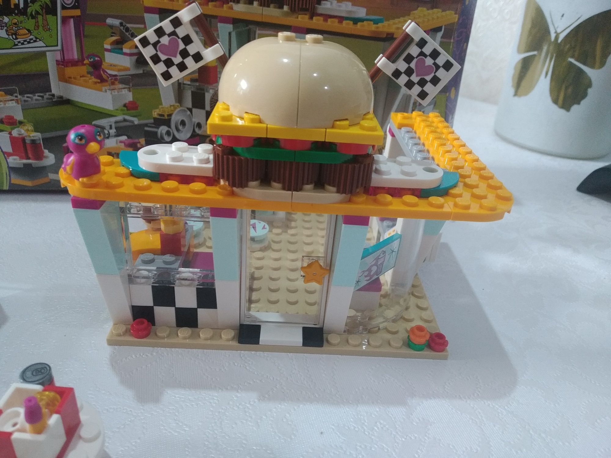 Lego 41349 wyscigowa restauracja
4,9
/5
(26)
0
1
2
3
4
LEGO Friends 4