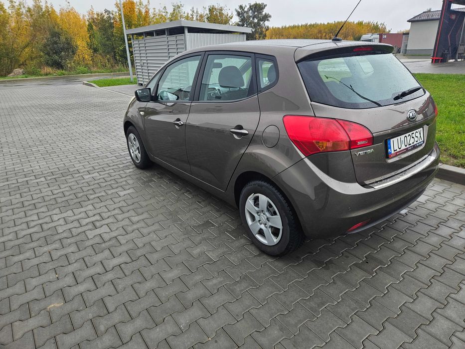 KIA VENGA 2013 1.6 benzyna 125 KM AUTOMAT