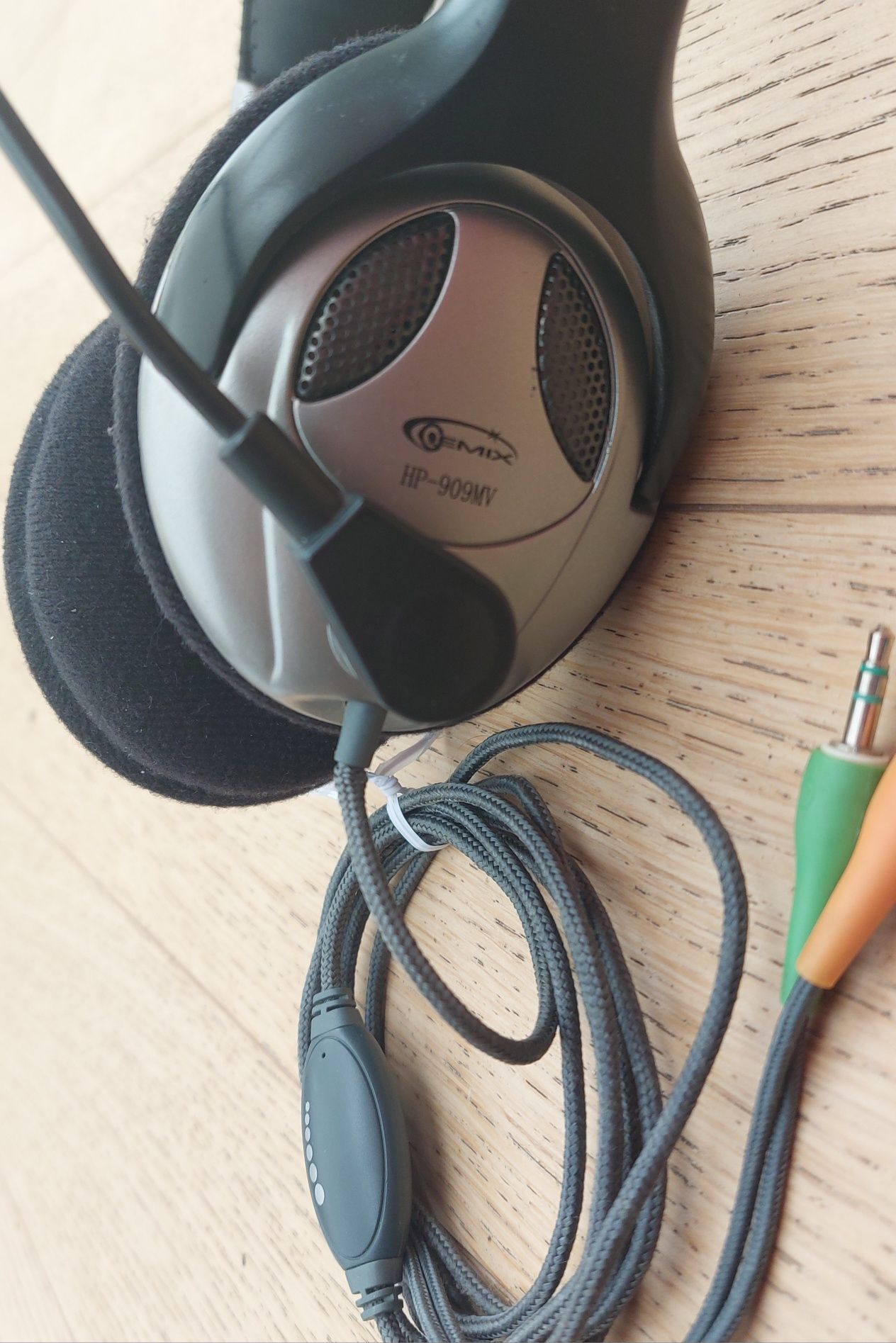 Геймерские наушники Razer Carcharias, Plantronics, Gemix