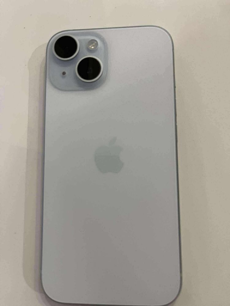 Iphone 15, 89%  bateria