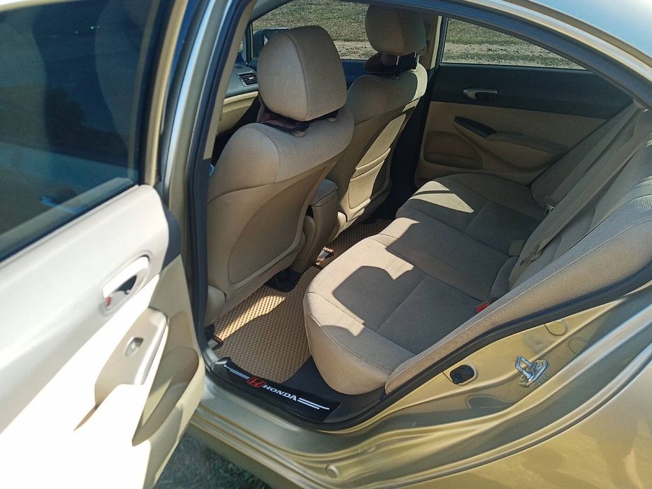 Honda Civic gybrid 7 1.4 автомат варіатор.Хонда цивік гібрид
