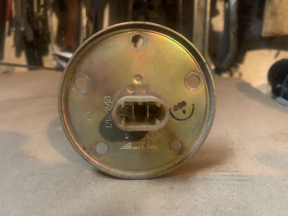 Дачік рівня палива завод маз камаз