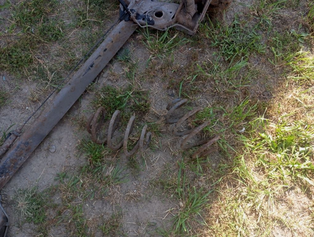 corsa c 00-06 belka zawieszenia tył bebny ładny stan wysyłka meriva a