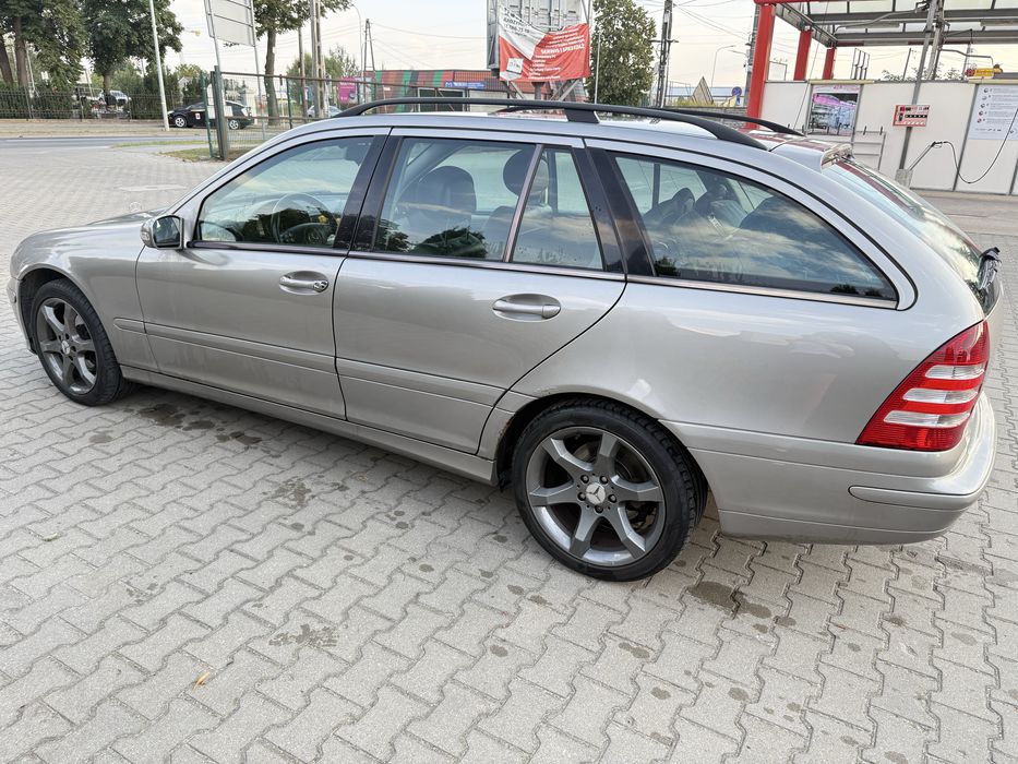 Mercedes C200 kompressor automat 1.8 skóry 2004