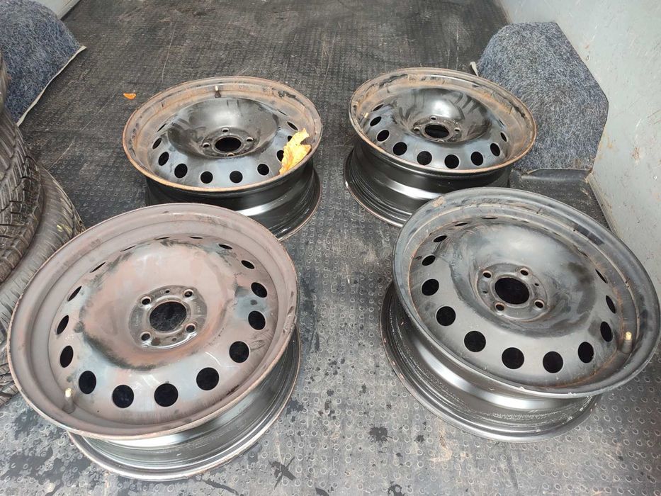 Продам Диски з ковпаками на 16 Рено Сценік 2. ORIGINAL 4*100