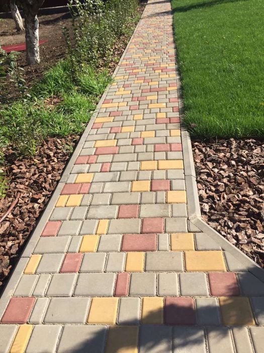 Укладка тротуарный плитки