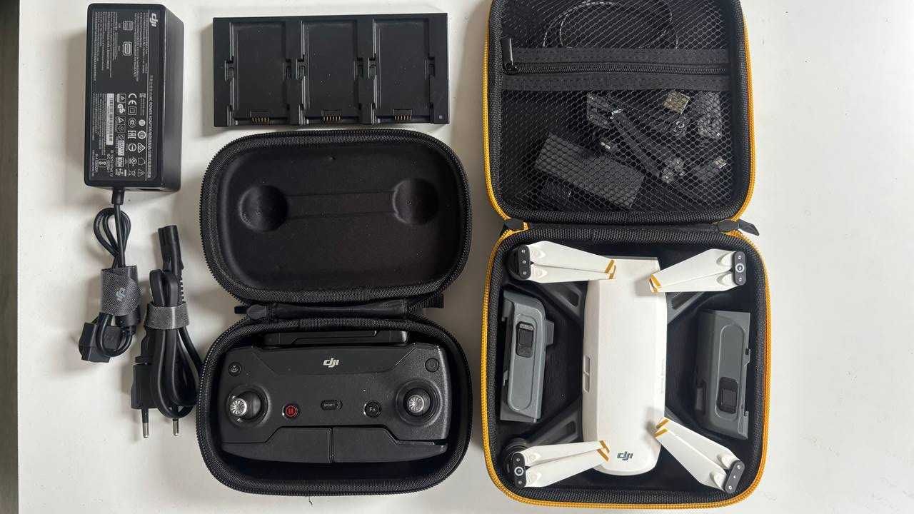 DJI Spark Fly More Combo