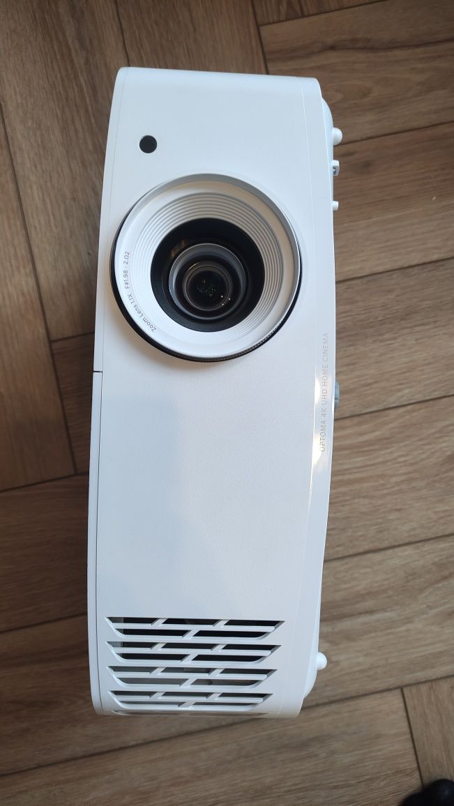 Projektor Optoma 4k UHD 30 rzutnik 2000h