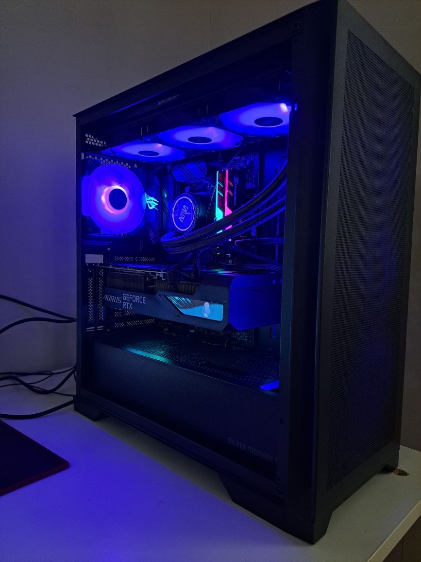 Komputer gamingowy ryzen 7 5800x3D rtx 3080 ram 32gb win 10 dysk m2