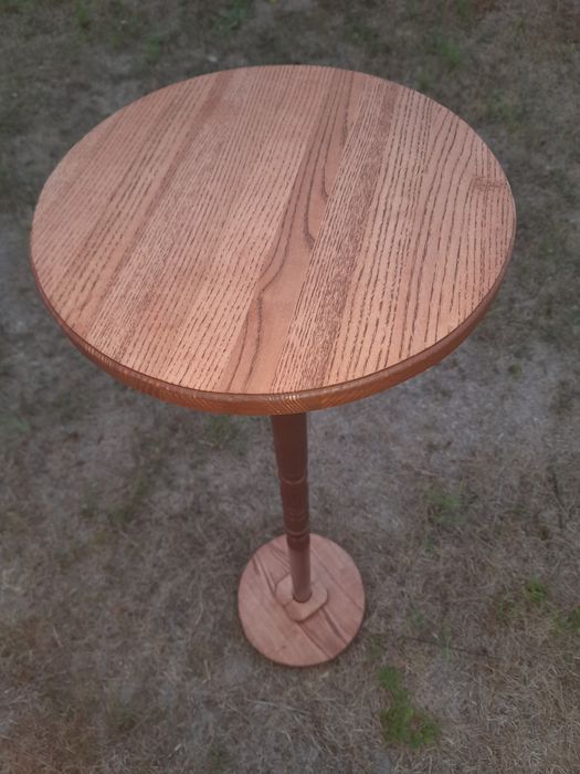 Стійка для торта, коровая, тощо
Верхній 300мм діаметр.
Діаметр нижньої