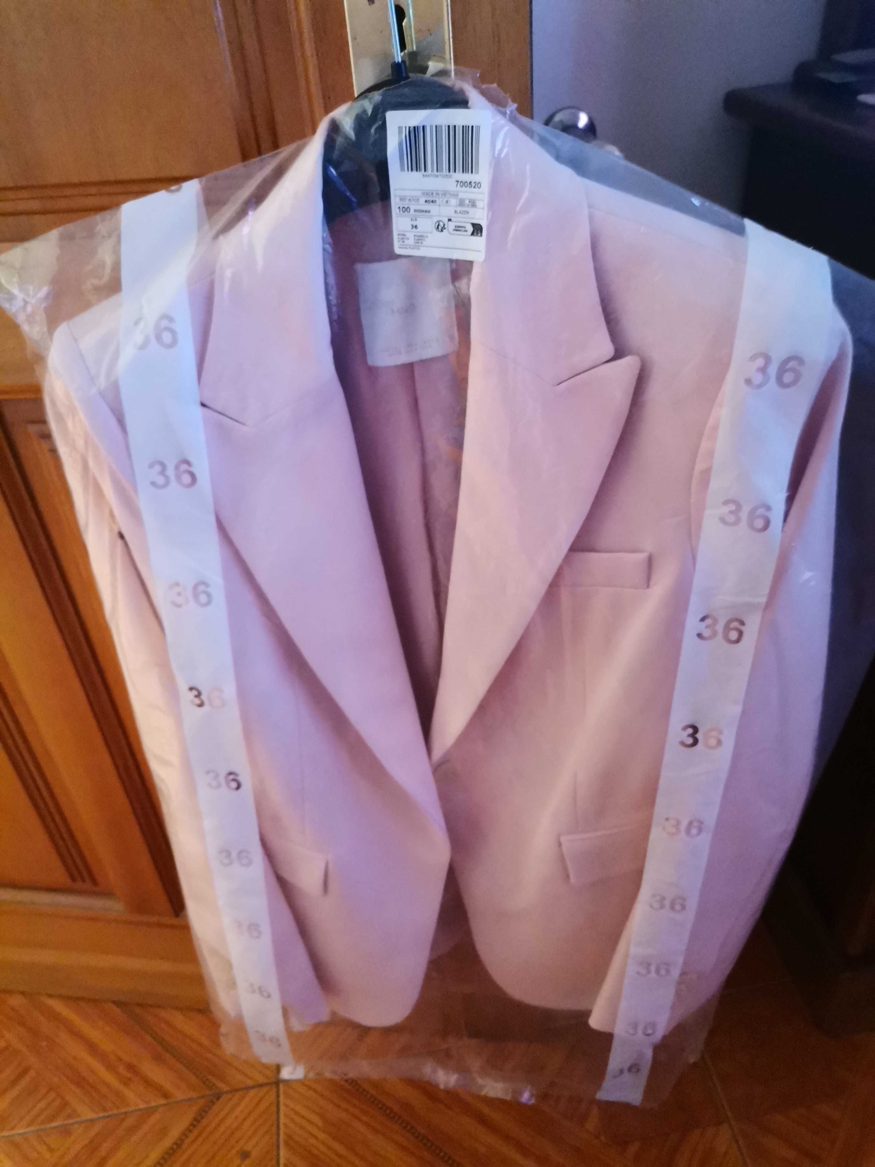 Fato de mulher marca Mango