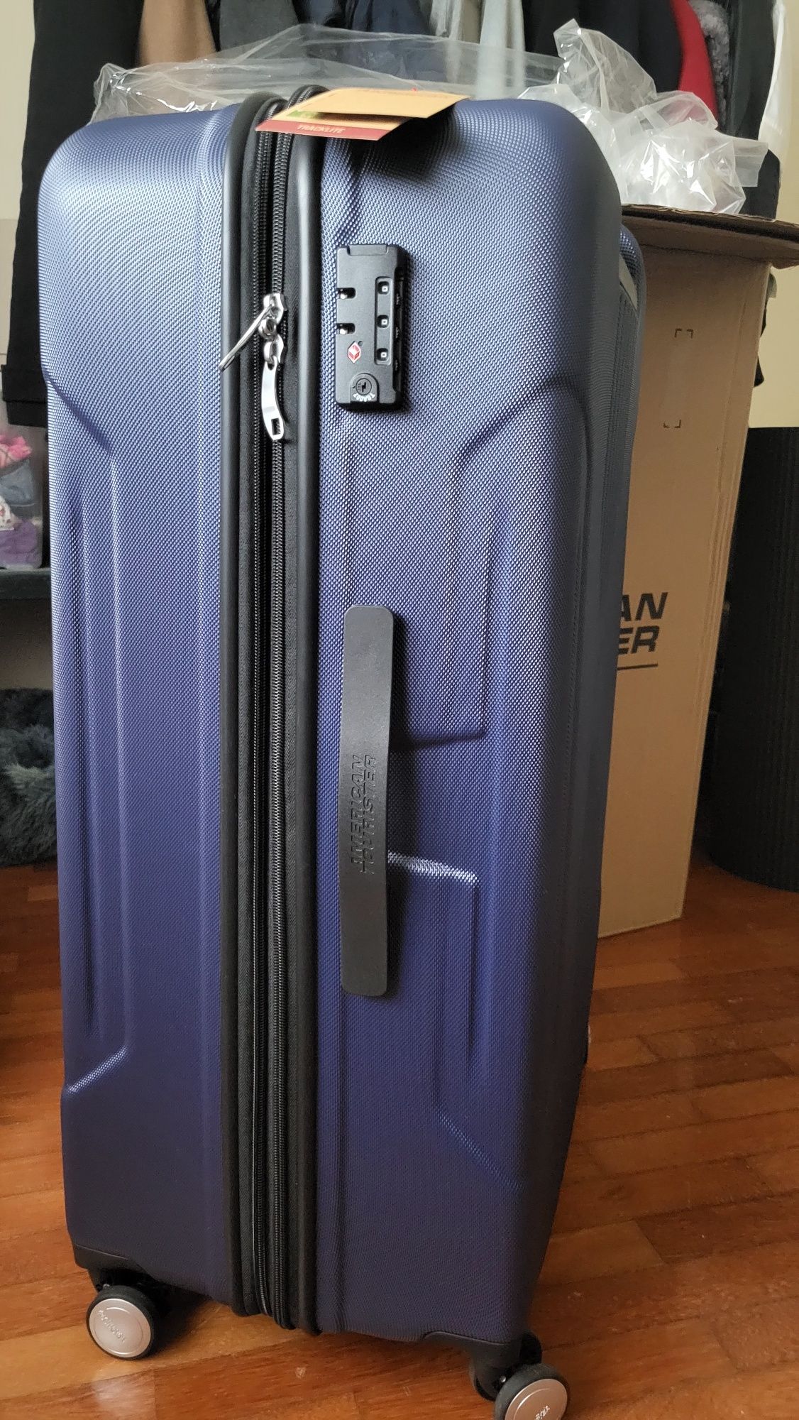 Mala de viagem American Tourister grande