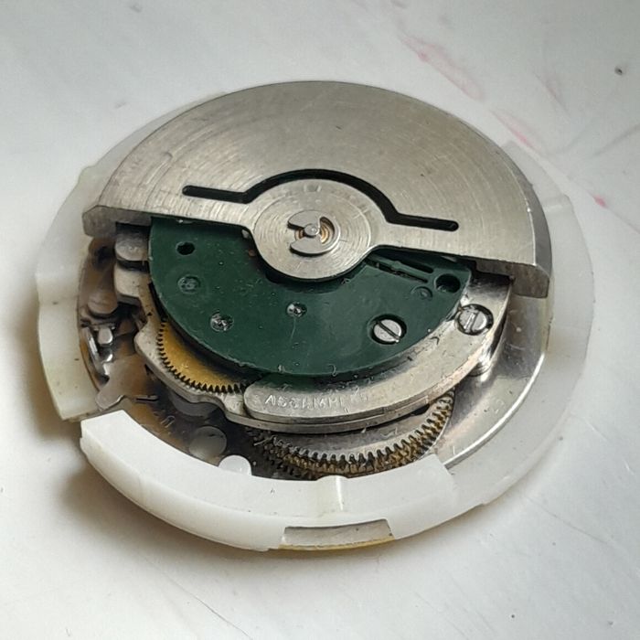 Mechanizm  zegarka QQ automatic