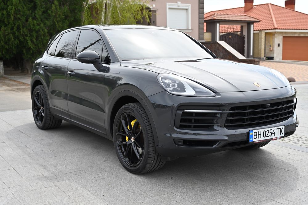 Porsche Cayenne E3 (9Y)