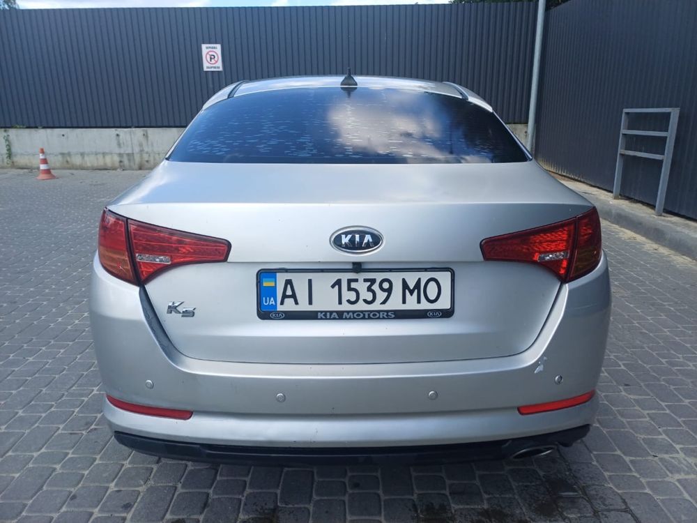 Продається  Kia K5 2012 2.0 Газ