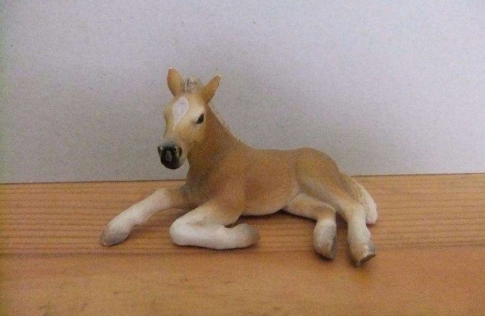 Cavalos da Schleich mais de 300 animais