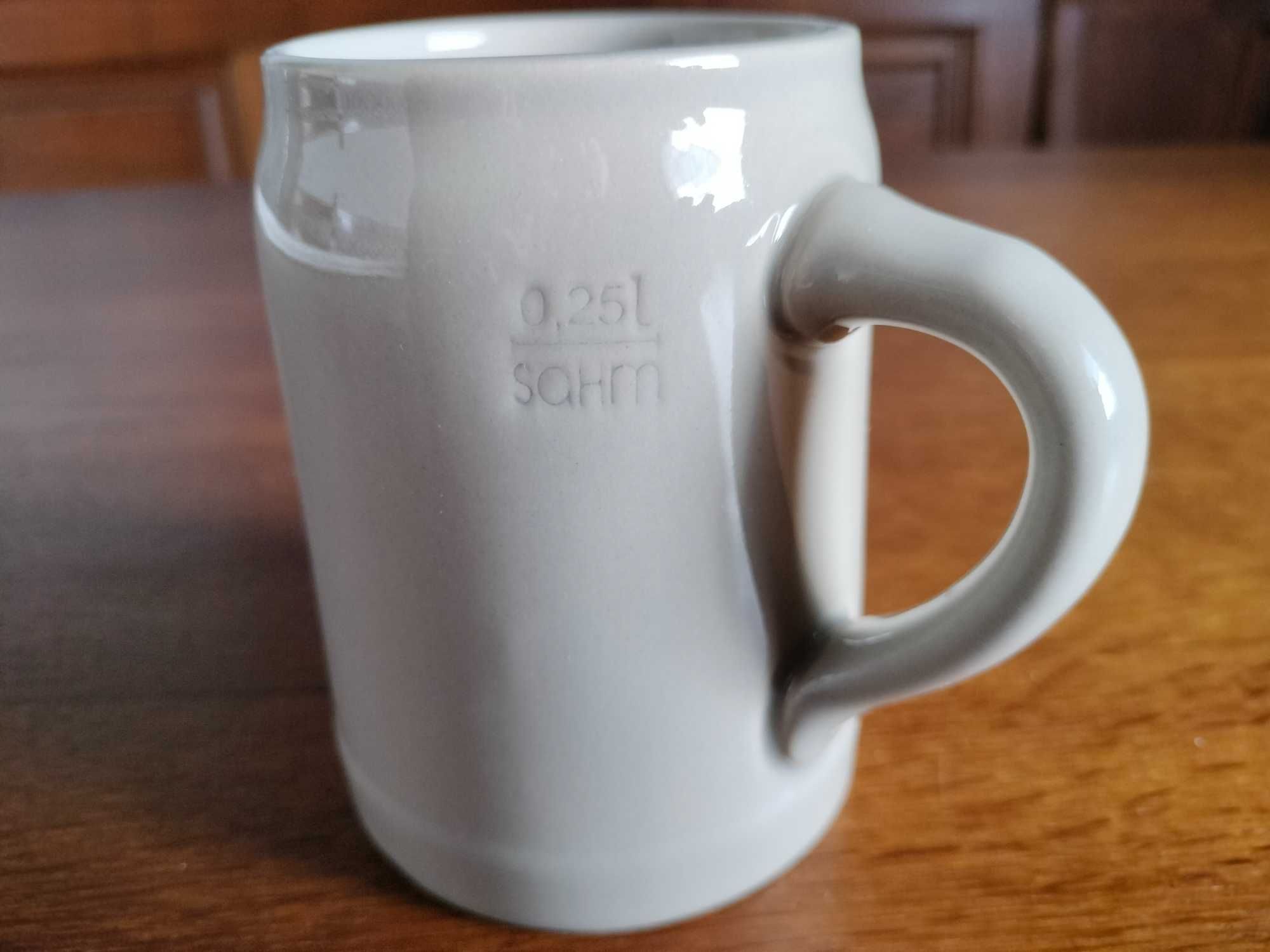 Conjunto Caneca de Cerveja Super Bock 0,25 l e Copo da Sagres 0,20 cl