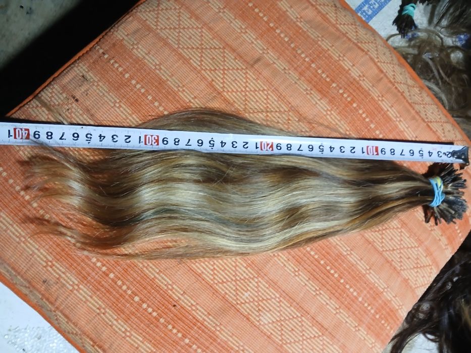 Натуральна волосся 38..40 см .. 800-1500/шт