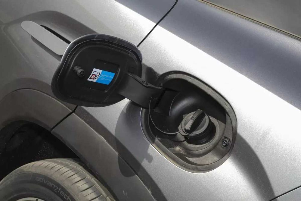 2025 BYD Song L DMi Beyond edition