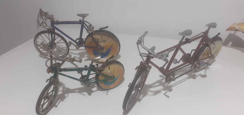 Bicicletas antigas isqueiros