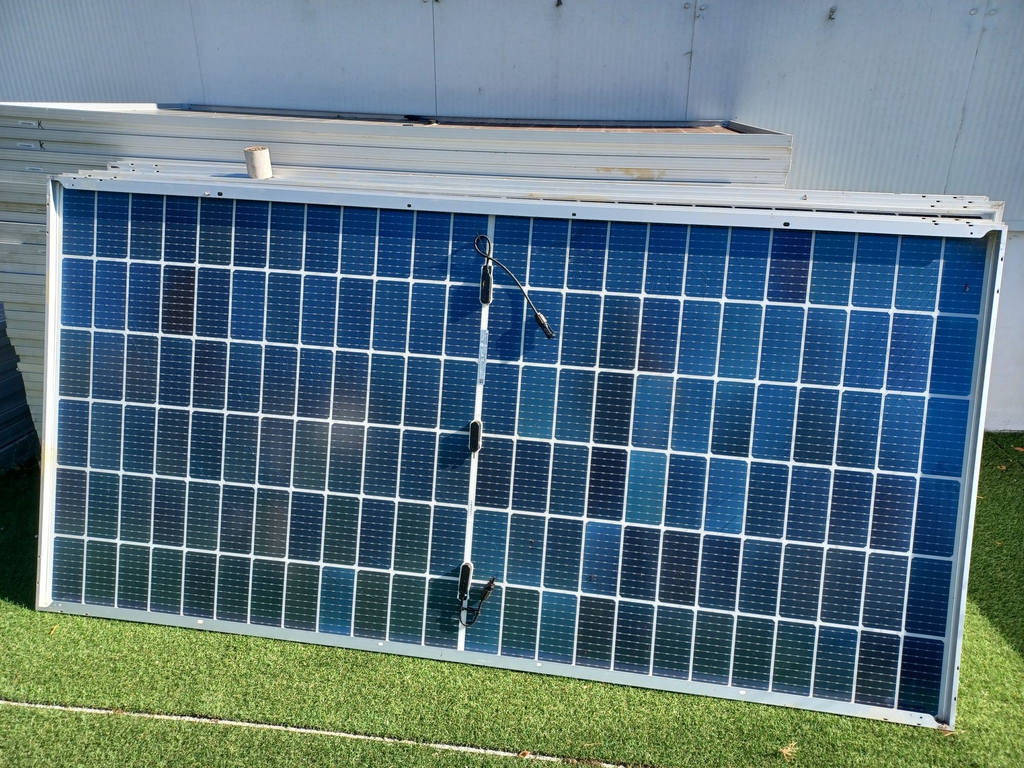 Paineis fotovoltaicos