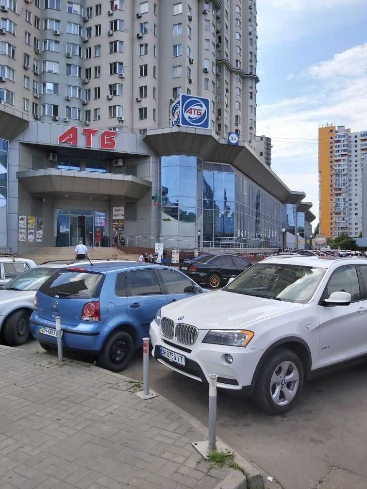 Аренда 70м2 2эт. под офис,салон, шаурум в ТЦ Чудо город