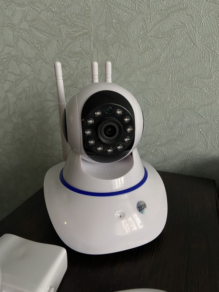 Бездротова веб камера UKC Онлайн з нахилом WiFi Smart Camera