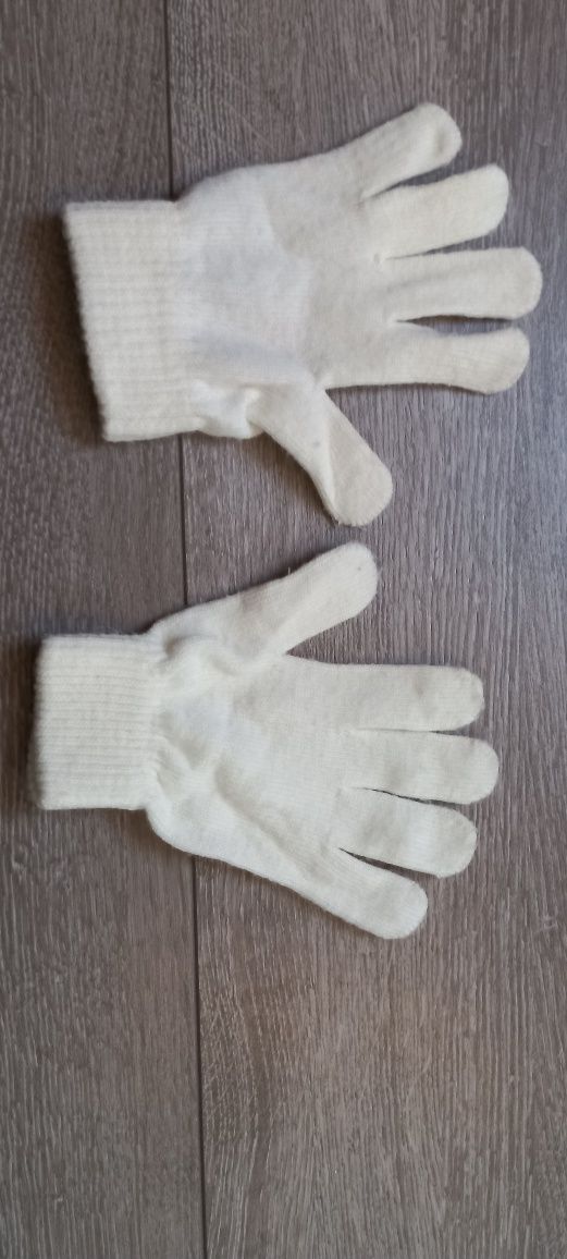 Rękawiczki kremowe materiałowe