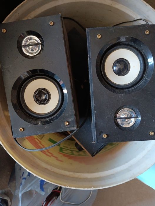 Продаю колонки в хорошем состоянии