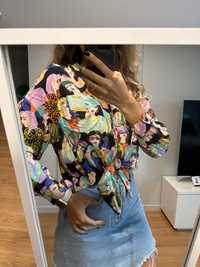 A blusa, a camisa, moda Bershka