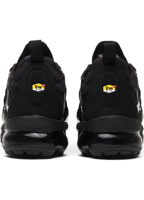 Кроссовки Nike Air VaporMax Plus Triple Black 924453-004