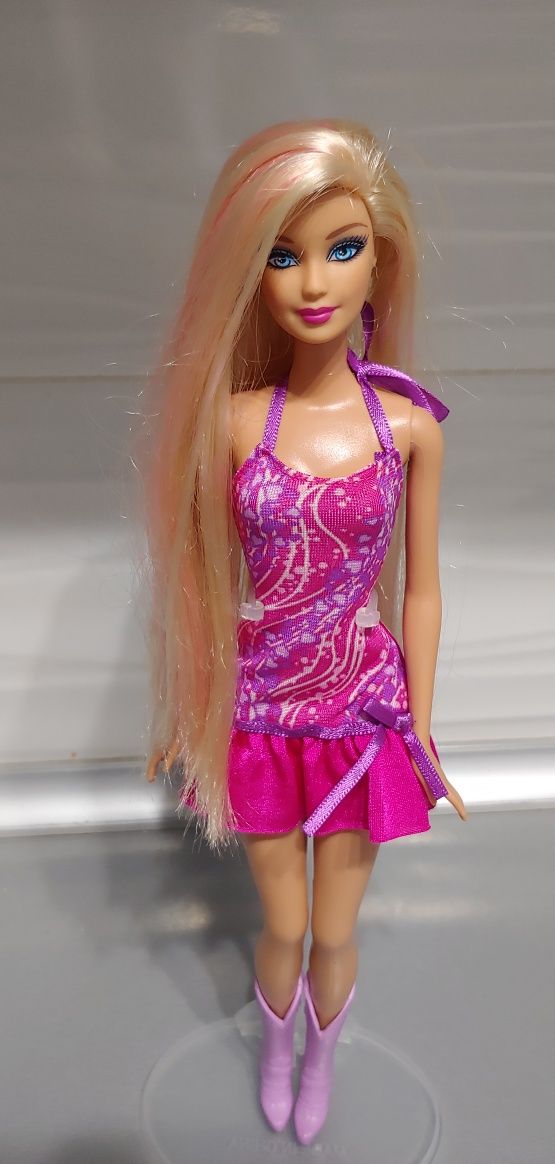 Barbie hairtastic 2013 rok