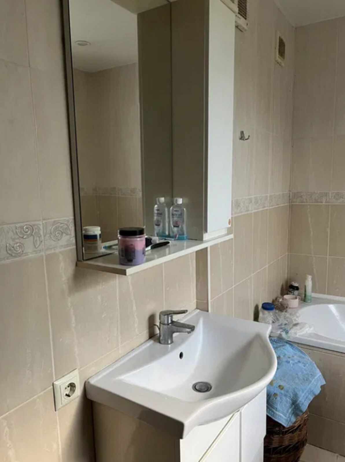 Продаж будинку 119 кв.м, ділянка 21 сотих, Біла