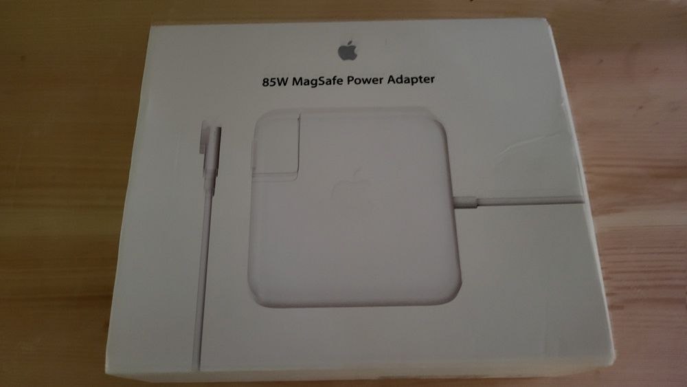 APPLE 85W MagSafe Power Adapter