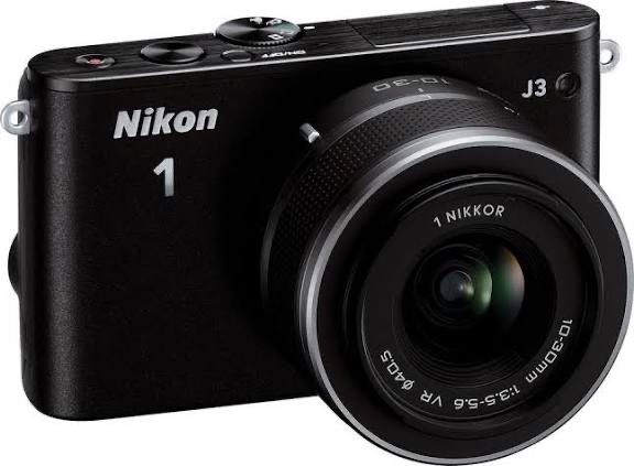 Цифровий бездзеркальний фотоапарат Nikon 1 J3 з об»єктивами