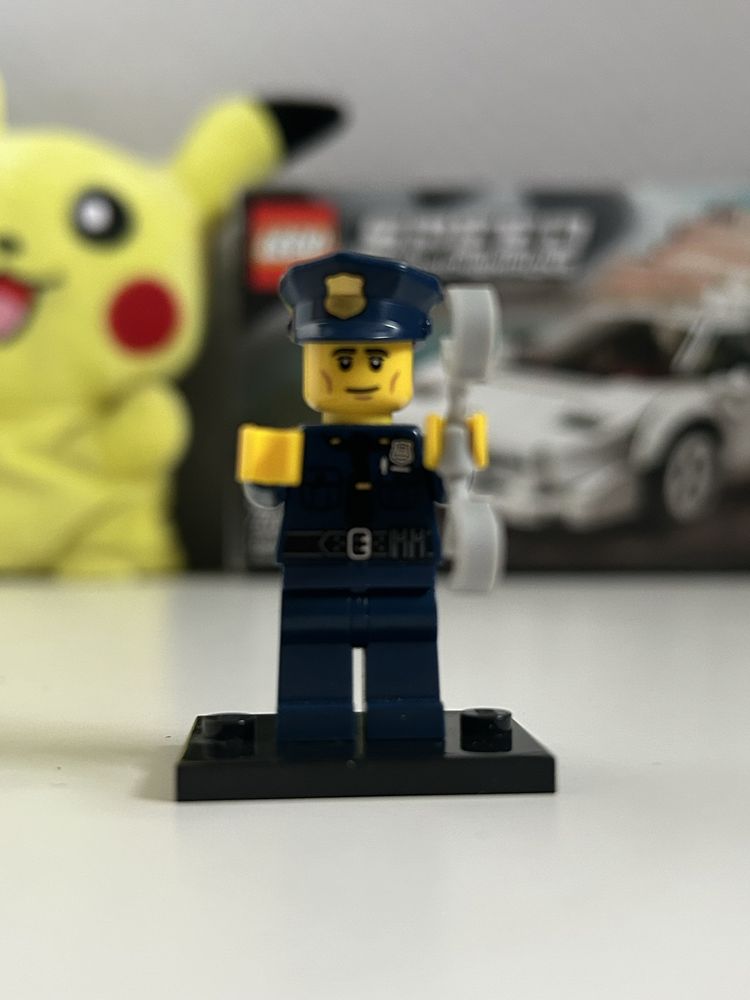 Lego minifigures seria 9 policeman