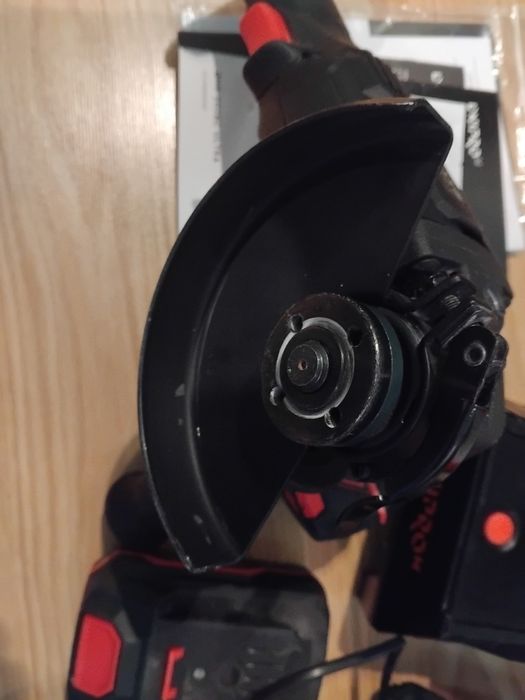 Перфоратор аккумуляторний  аккумулятори внструмент аккумуляторний