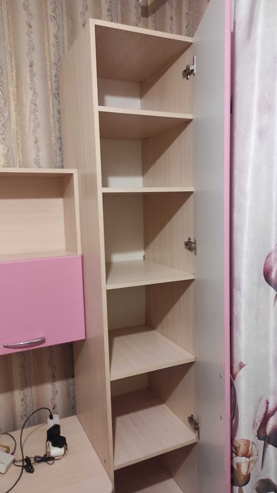 Продам дитячу стінку в дуже  хорошому стані