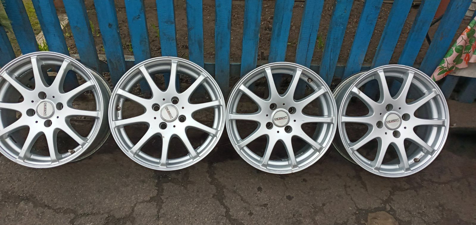 Диски  Dezent R16,4×108,ET25,7J×16H