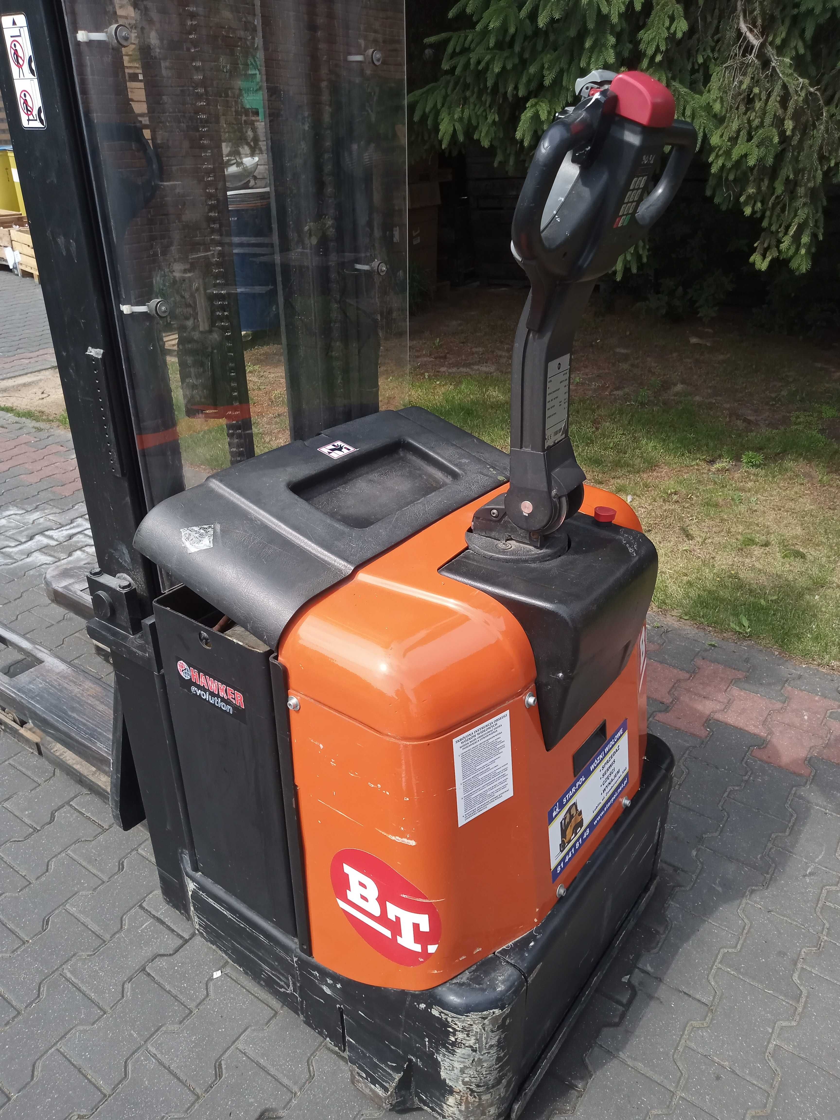Ręczny wózek BTSPE160 z elektrycznym napędem i mechanizmem podnoszącym