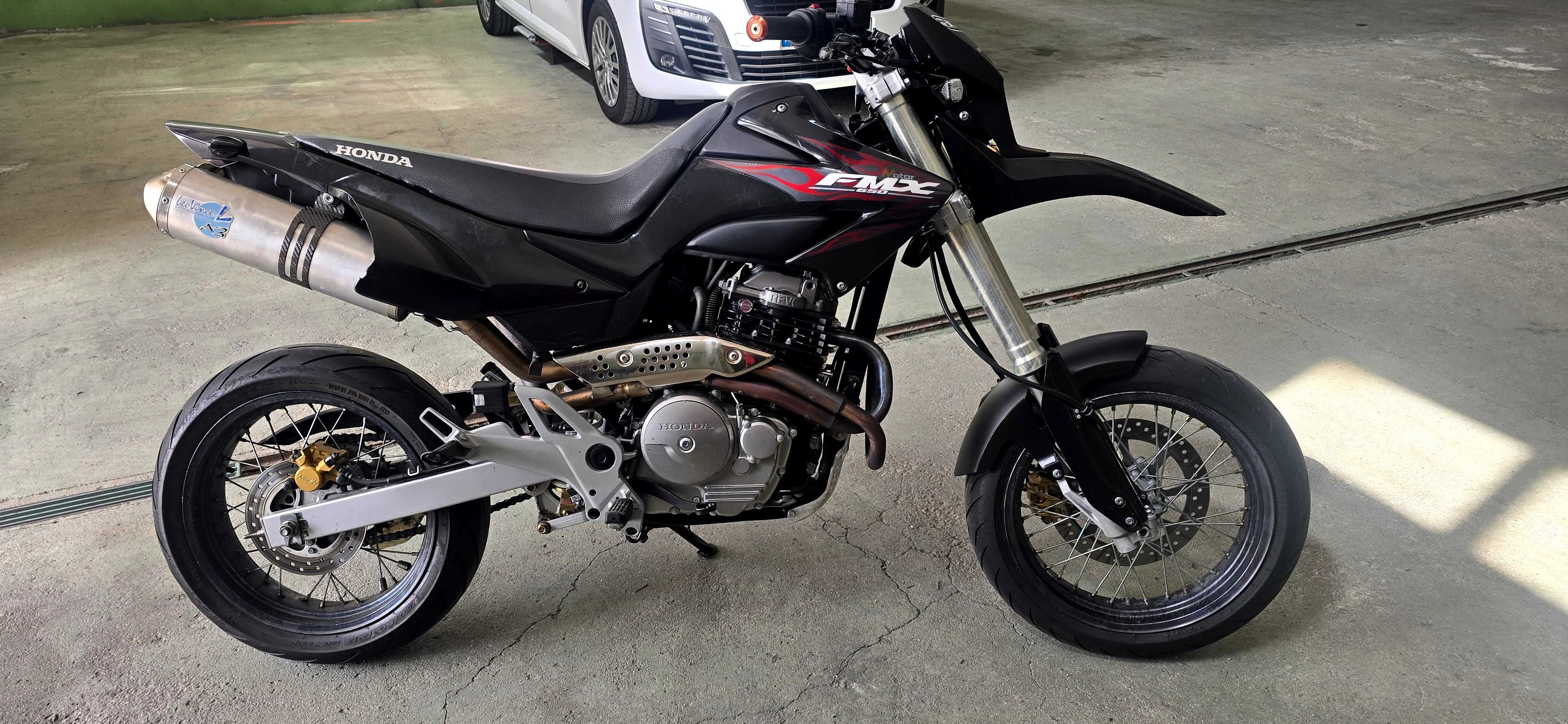 Vendo mota Honda Honda FMX 650