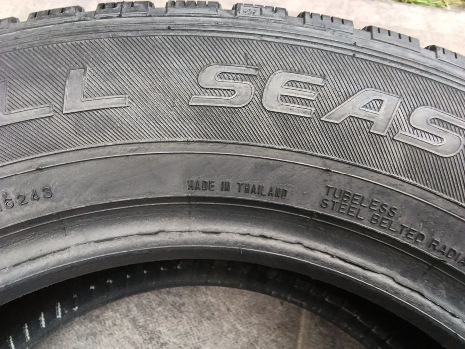 Продам шини 225/65R16C